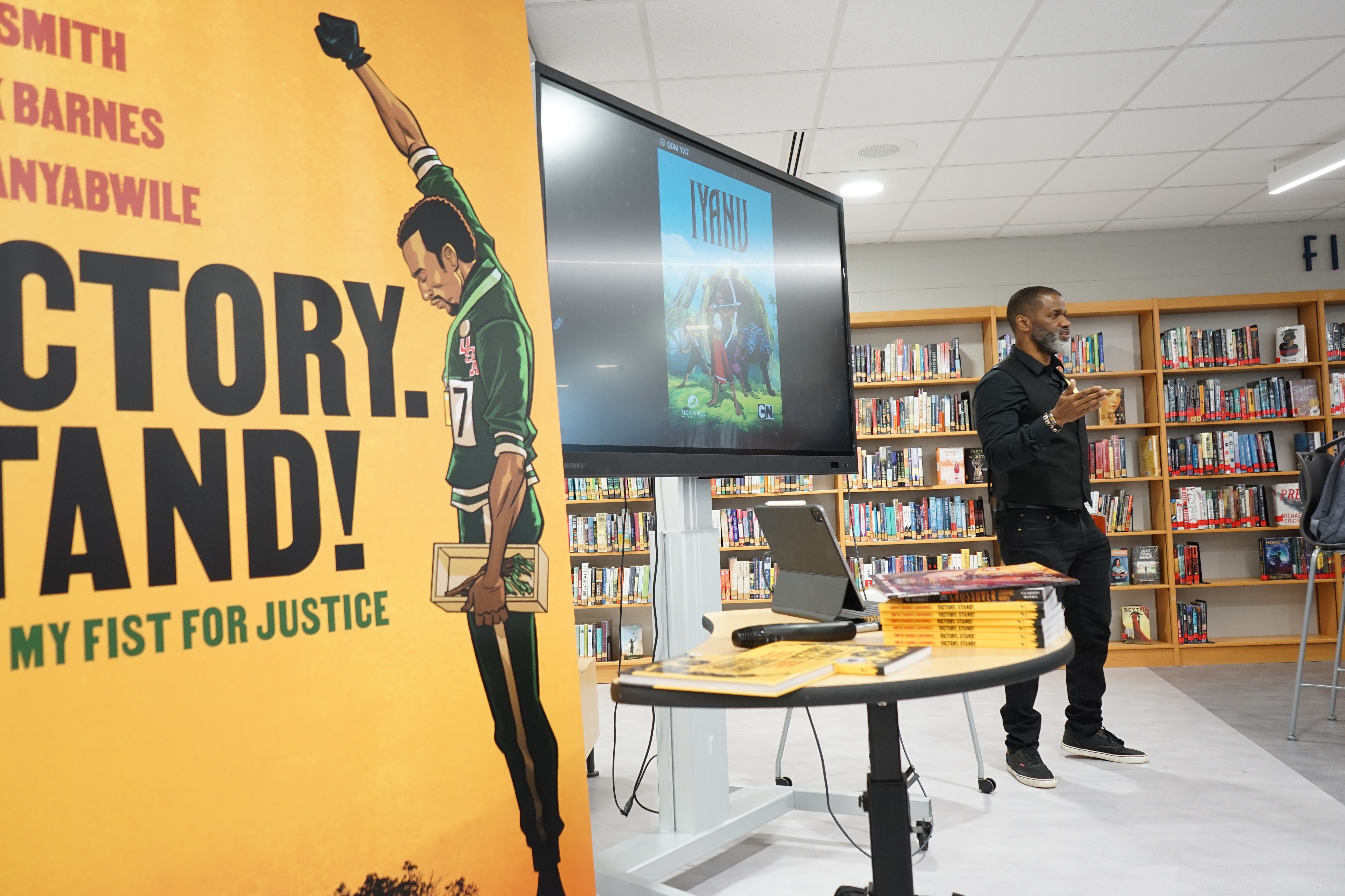 Dawud Anyabwile presenting at a speaking engagement